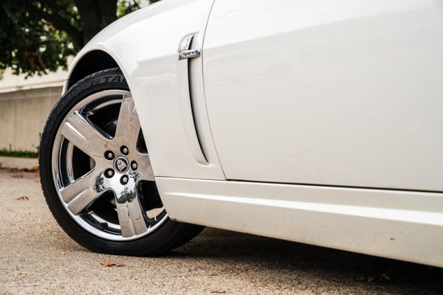 Used 2007 Jaguar XK Coupe image 24