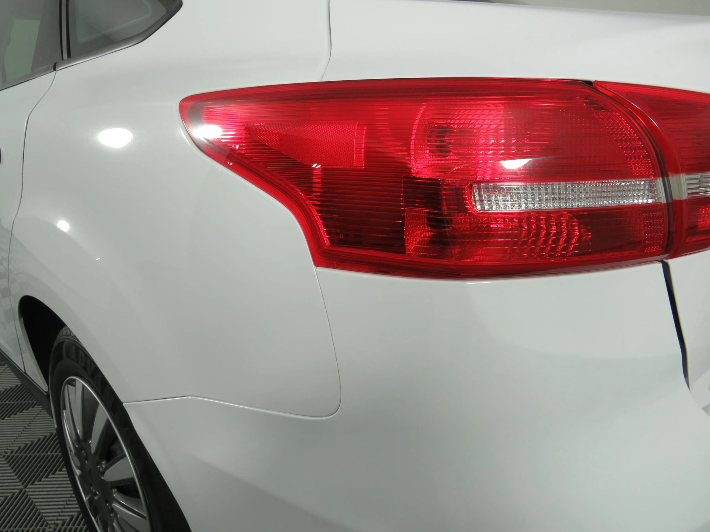 Used 2018 Ford Focus S FWD image 27