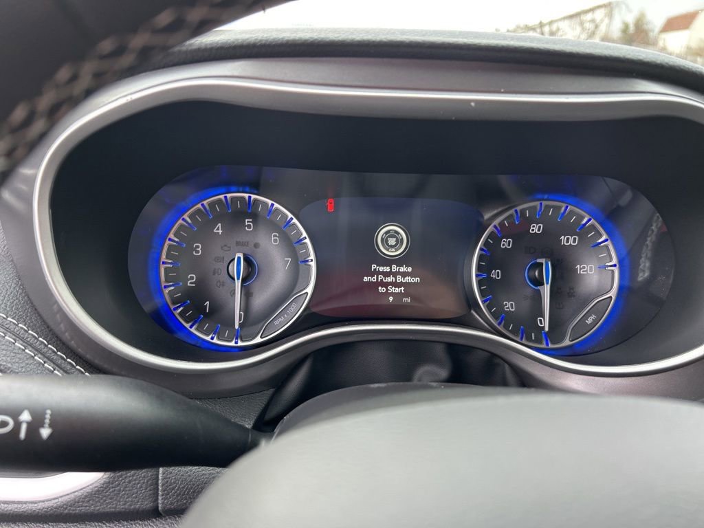 New 2026 Chrysler Pacifica Select AWD/4WD image 12