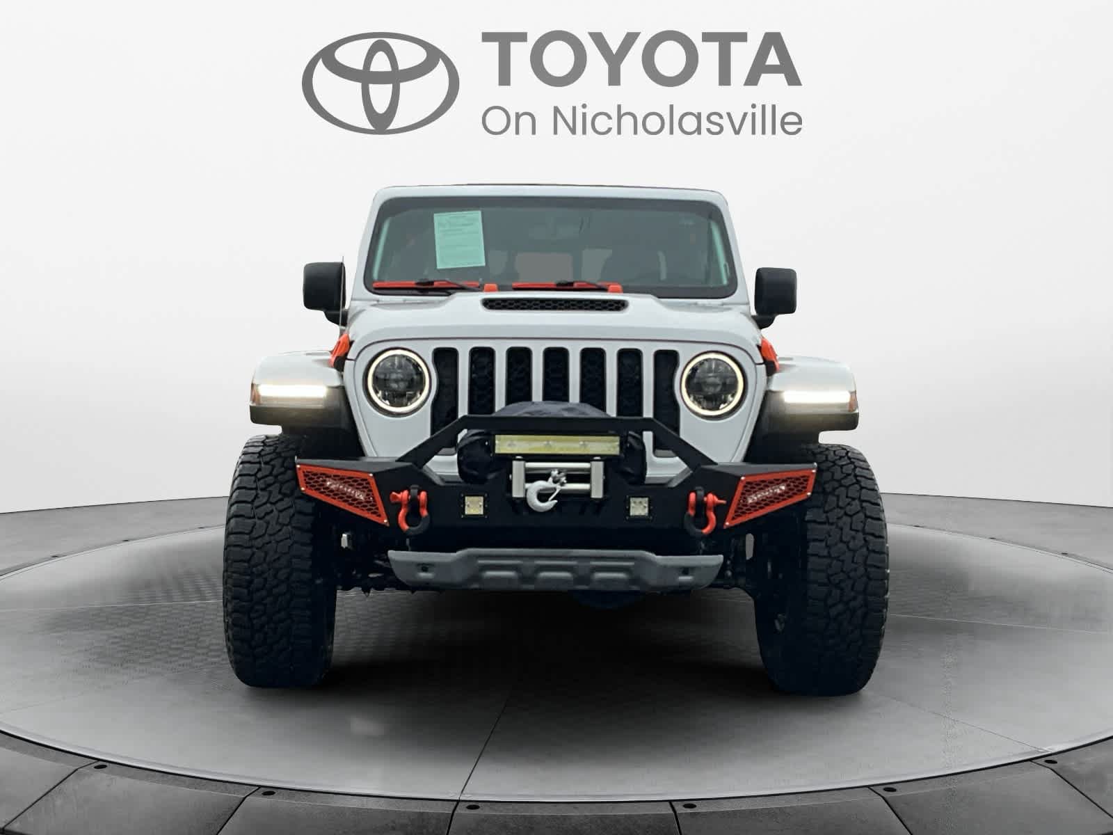Used 2023 Jeep Gladiator Mojave w/ LED Lighting Group AWD/4WD image 8