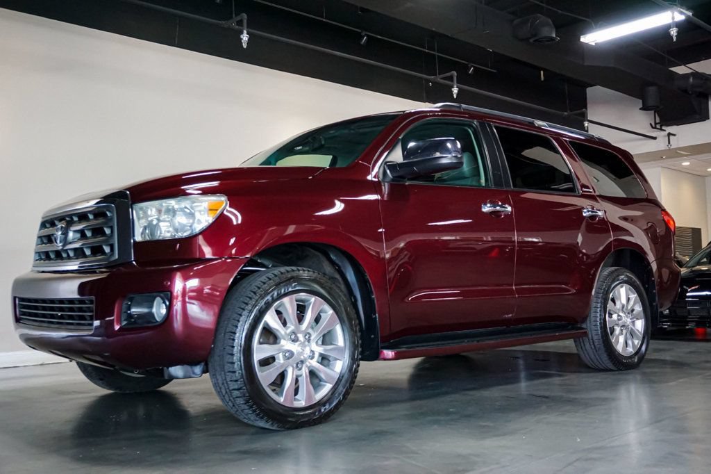 Used 2010 Toyota Sequoia Limited AWD/4WD image 3