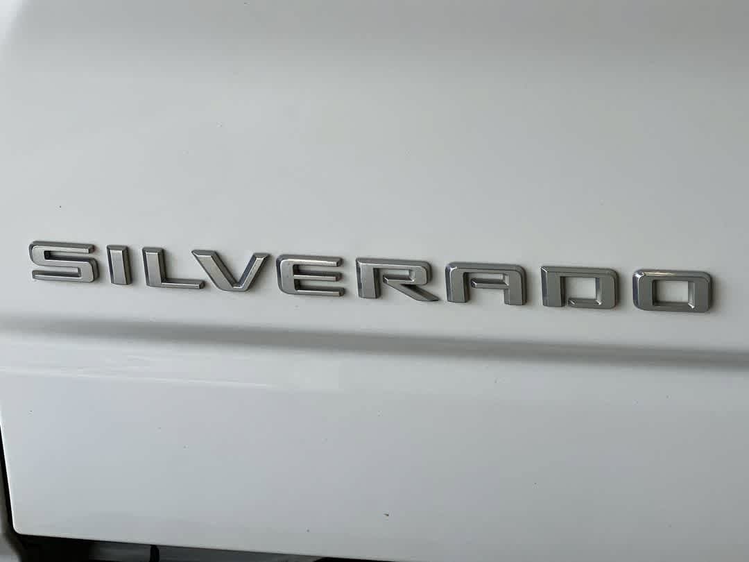 Used 2020 Chevrolet Silverado 1500 Custom Trail Boss w/ Custom Convenience Package AWD/4WD image 11