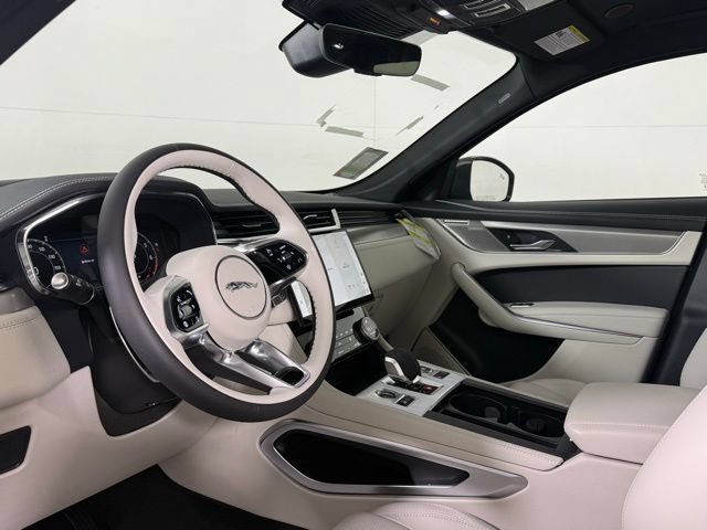 New 2026 Jaguar F-PACE R-Dynamic S AWD/4WD image 4