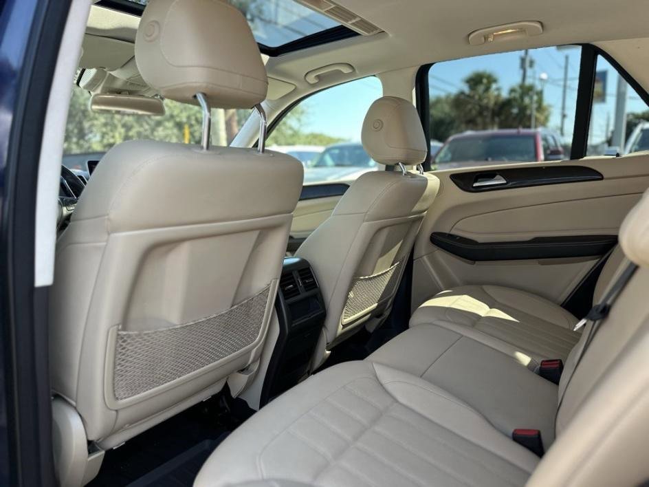 Used 2018 Mercedes-Benz GLE 350 w/ Premium 1 Package image 18