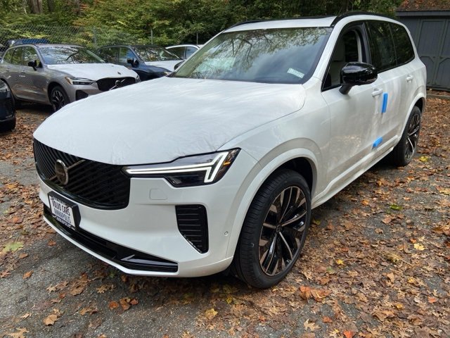 New 2026 Volvo XC90 B6 Ultra image 3