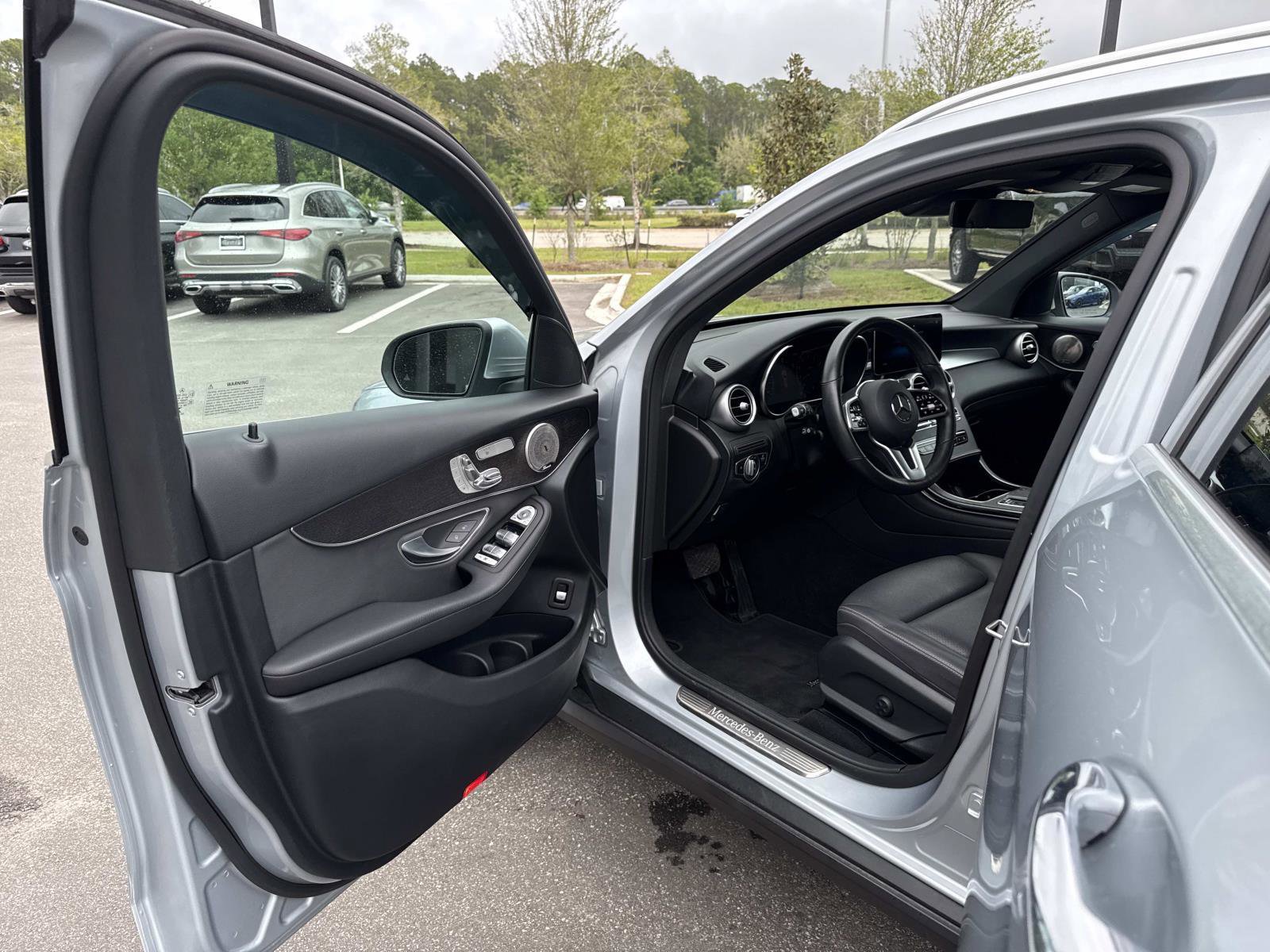 Used 2022 Mercedes-Benz GLC 300 4MATIC image 19