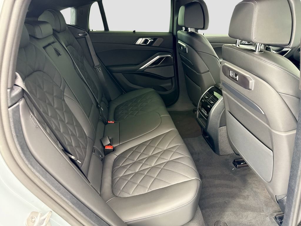 New 2027 BMW X6 M60i AWD/4WD image 21