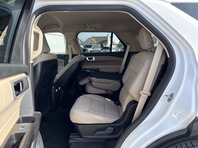 Used 2020 Ford Explorer XLT w/ Class III Trailer Tow Package image 12