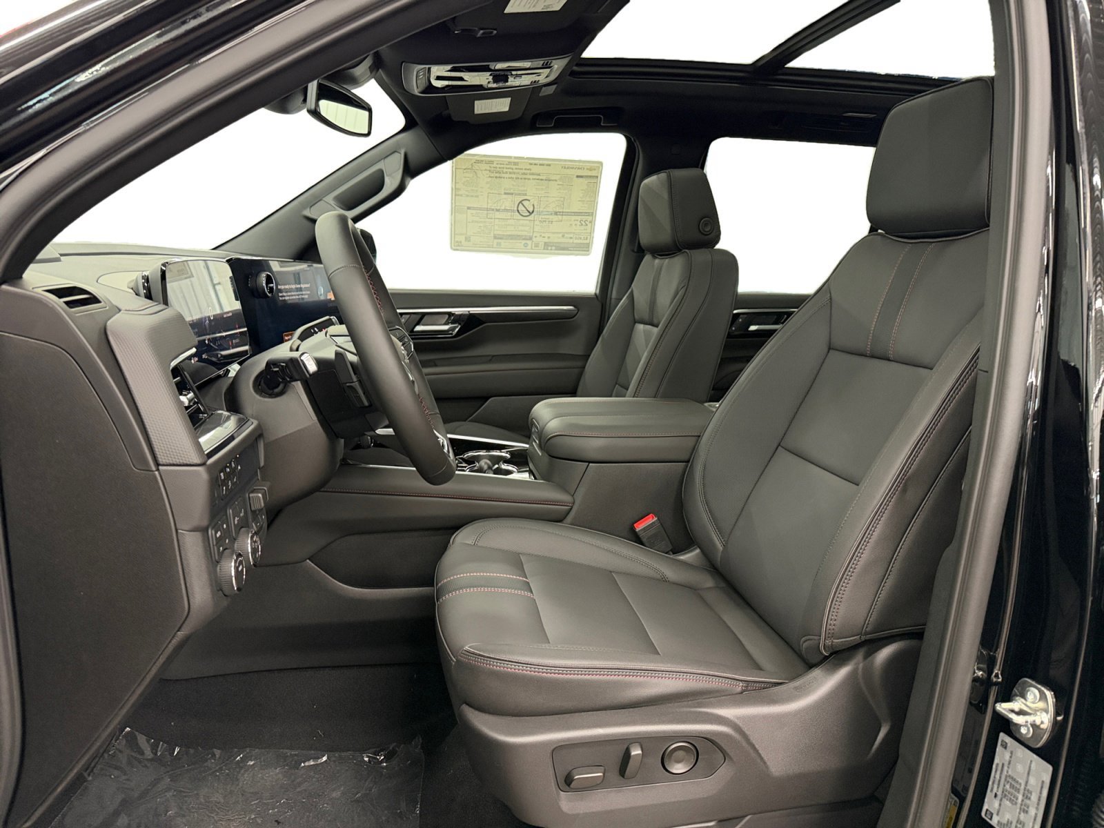 New 2026 Chevrolet Tahoe RST w/ Comfort Package AWD/4WD image 9