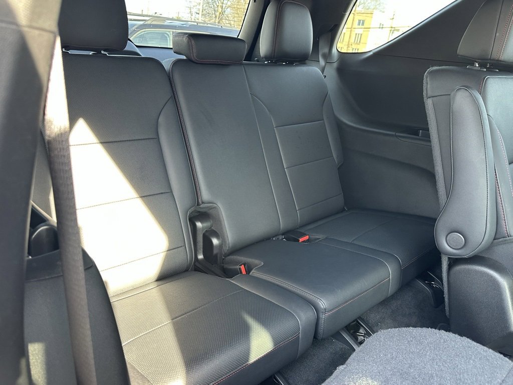 Used 2025 Chevrolet Traverse Z71 w/ Driver Confidence Package image 22