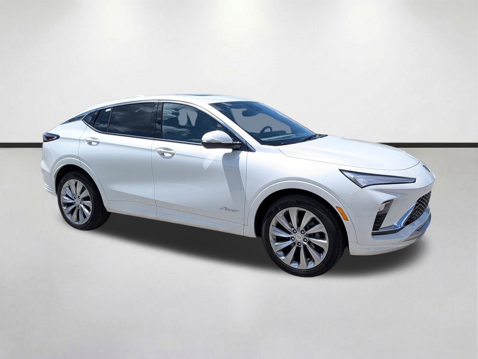 Used 2025 Buick Envista Avenir FWD image 2