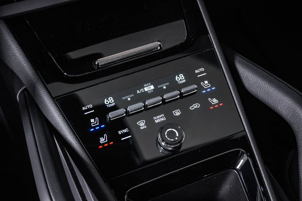 New 2026 Porsche Cayenne AWD/4WD image 22
