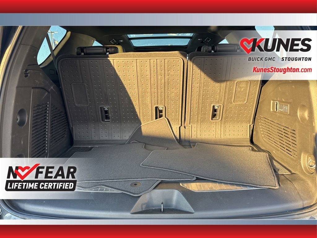 Used 2025 Chevrolet Tahoe RST image 42