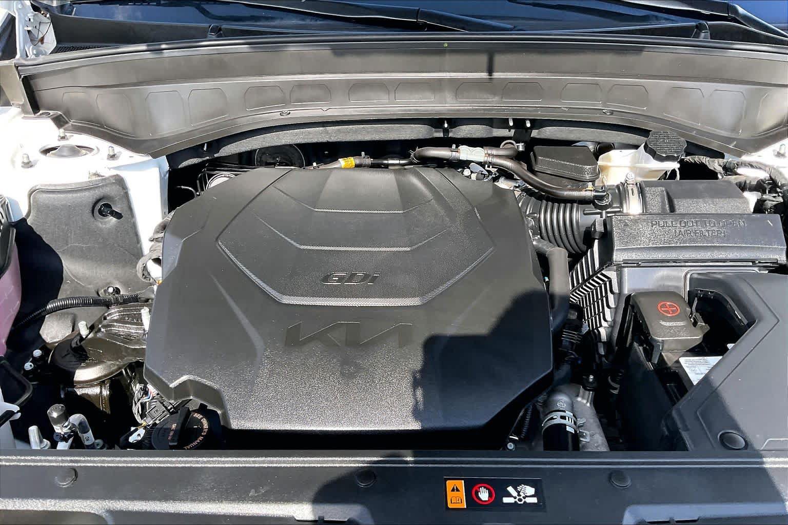 Used 2025 Kia Telluride S FWD image 30