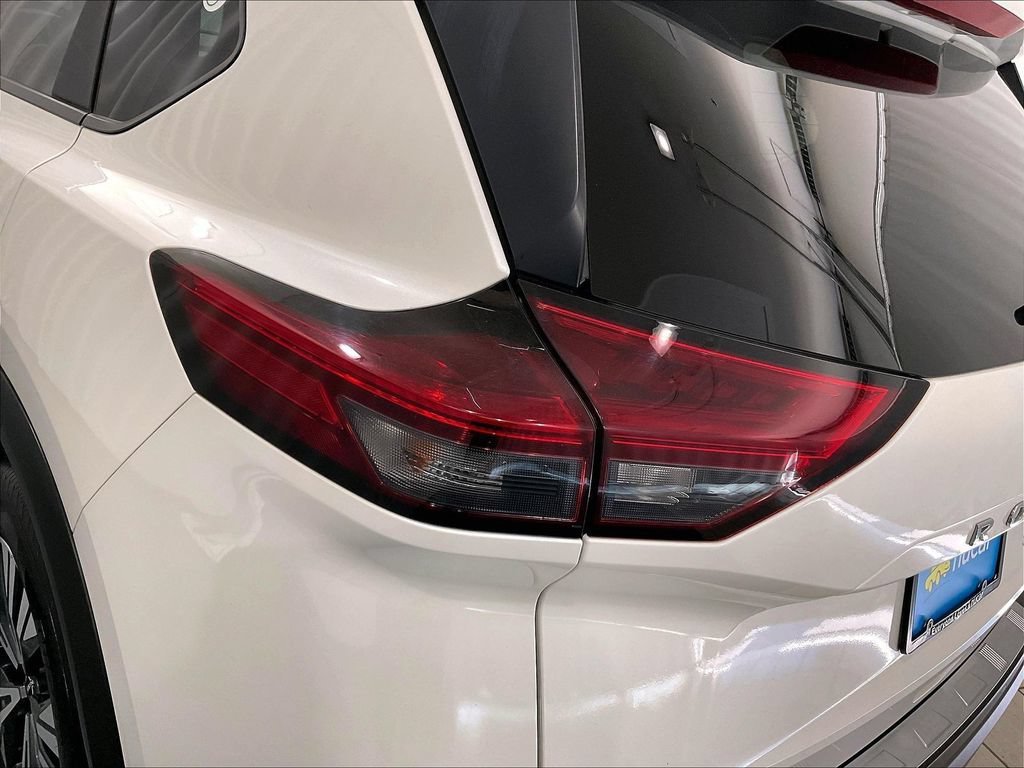Used 2023 Nissan Rogue SV AWD/4WD image 33