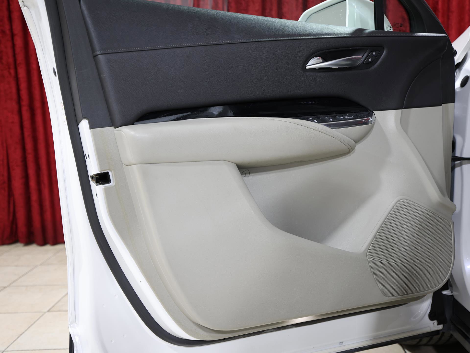 Used 2019 Cadillac XT4 Luxury image 11