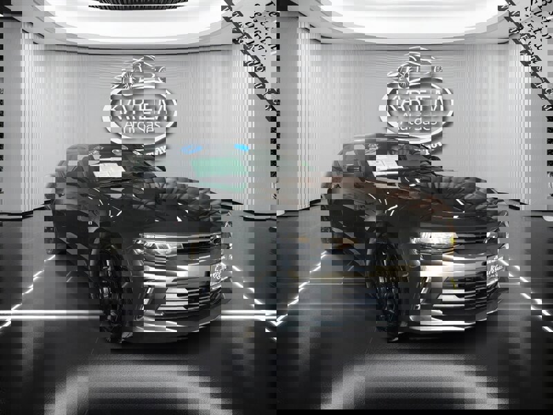 Used 2018 Chevrolet Camaro LS image 3