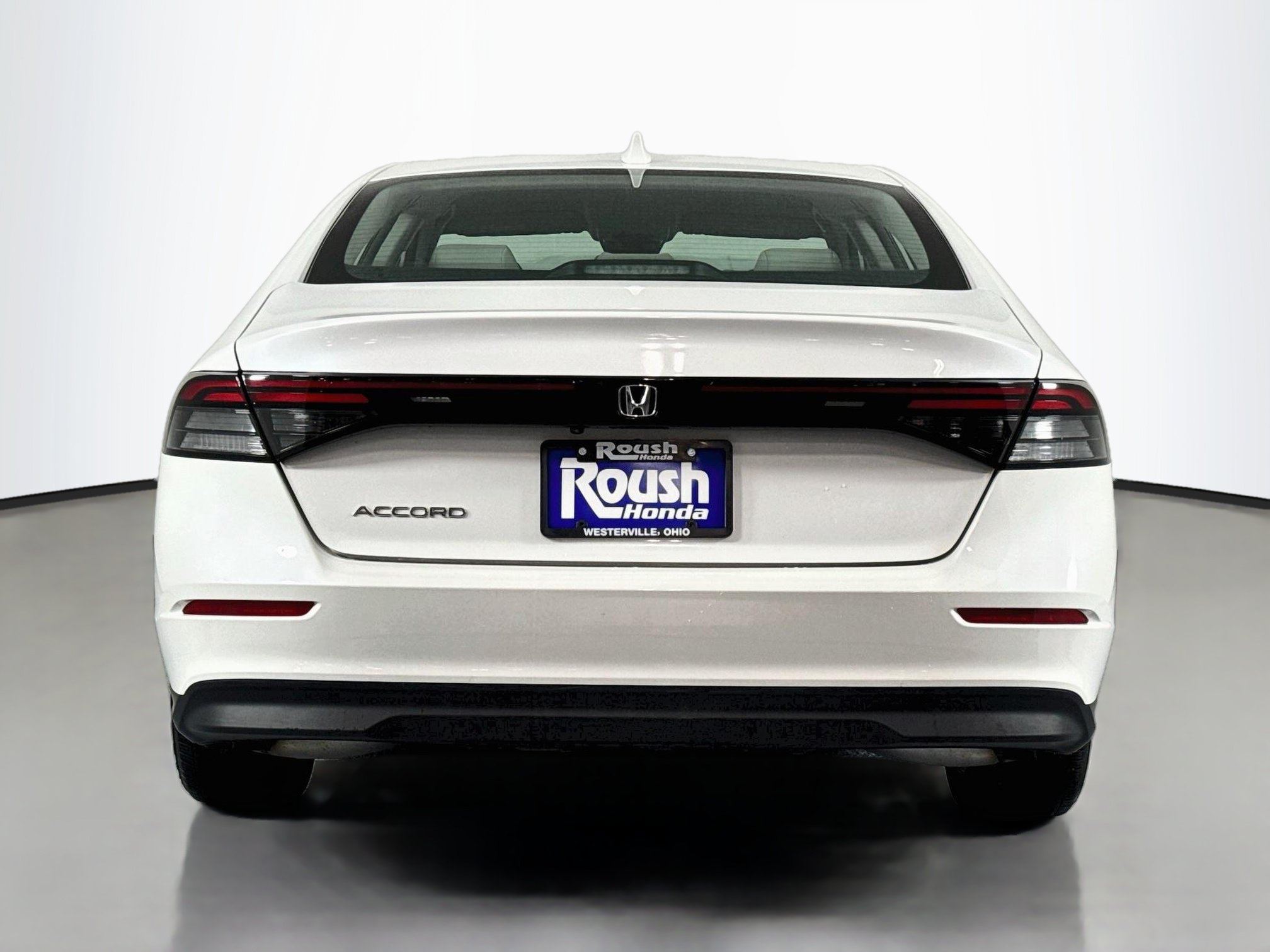 Used 2025 Honda Accord LX image 6