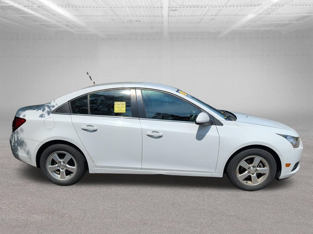 Used 2014 Chevrolet Cruze LT FWD image 13