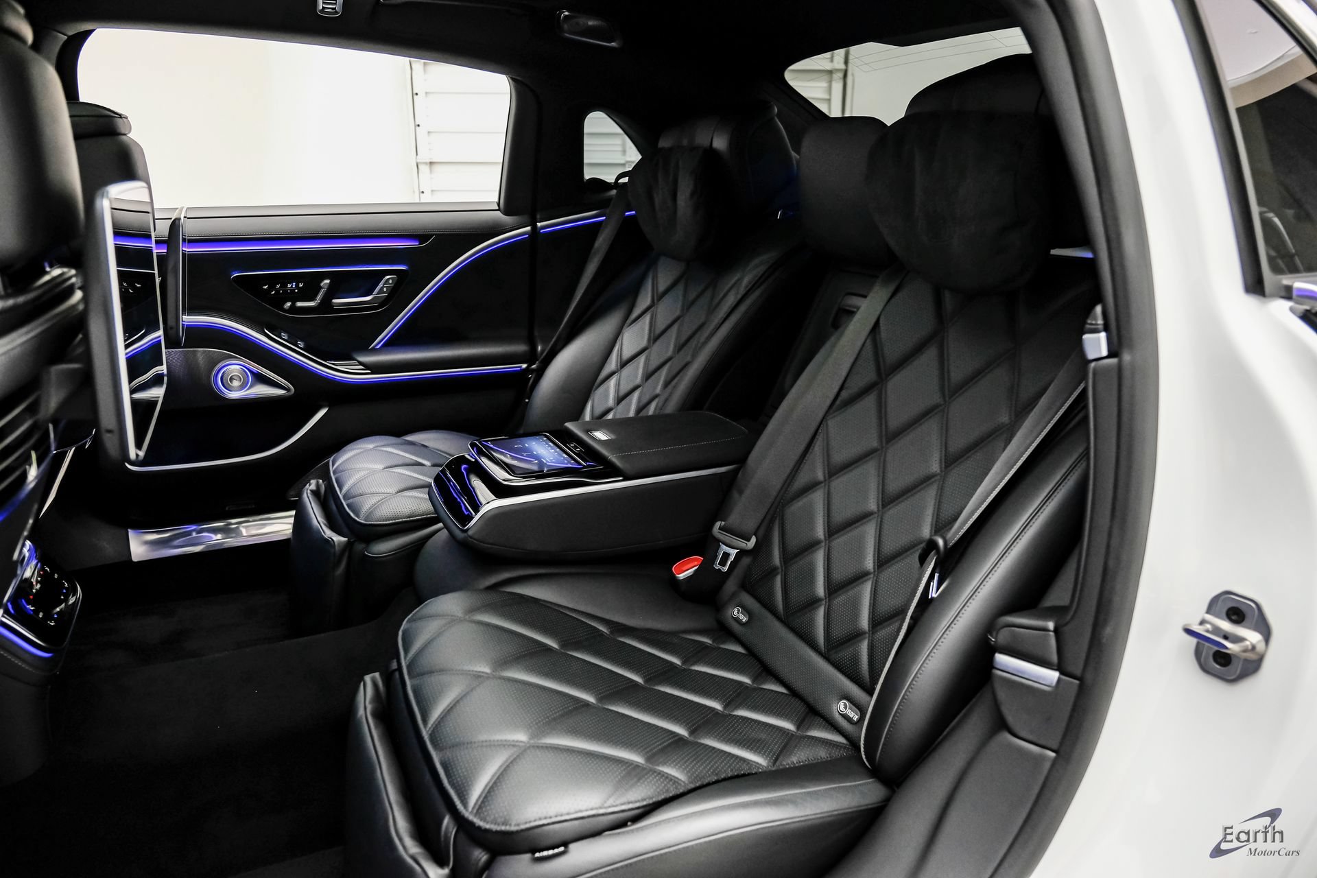 Used 2024 Mercedes-Benz Maybach S 580 4MATIC image 85