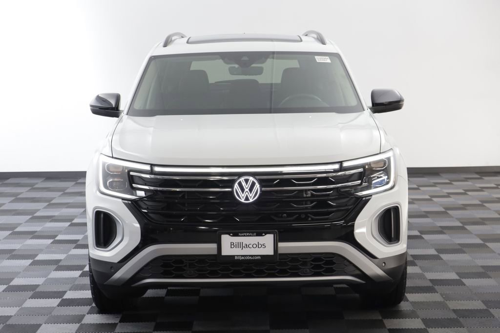 Used 2025 Volkswagen Atlas Peak Edition SE AWD/4WD image 22