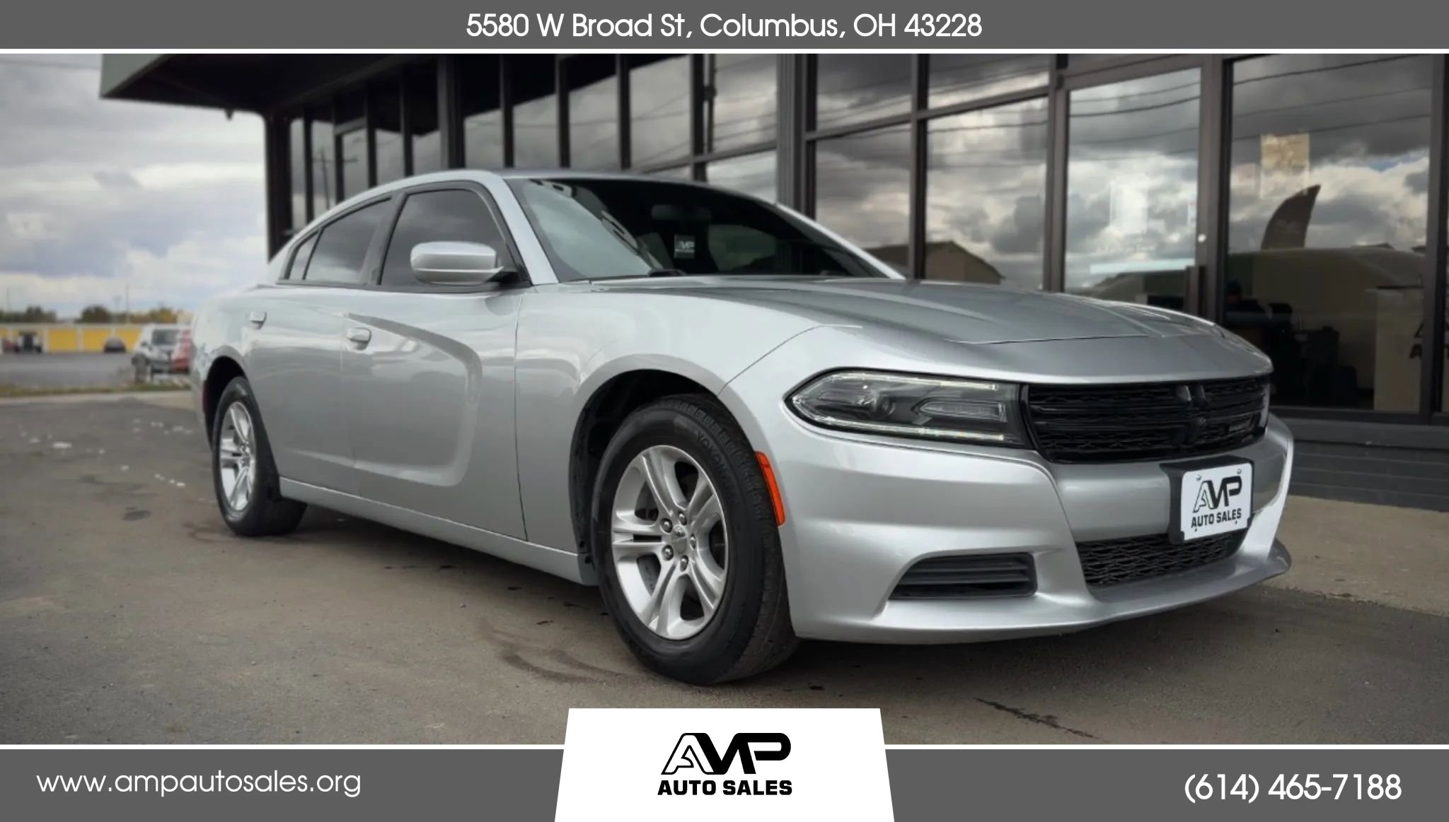 Used 2019 Dodge Charger SXT w/ Leather Interior Group RWD image 1