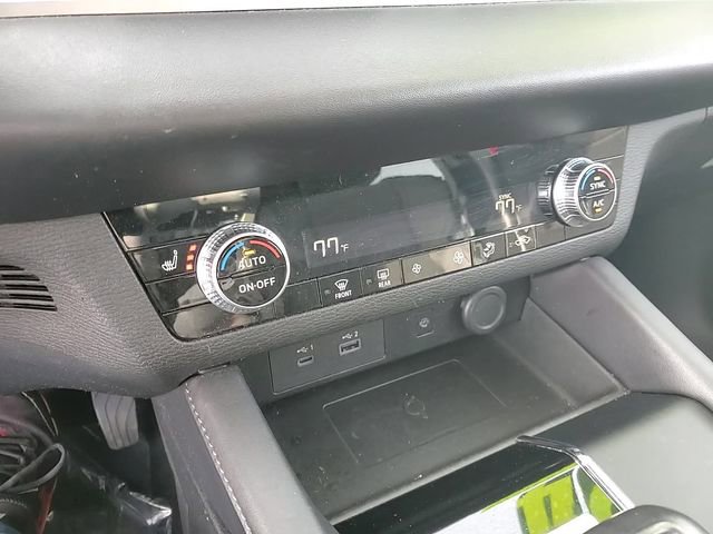 Used 2024 Mitsubishi Outlander SE image 23