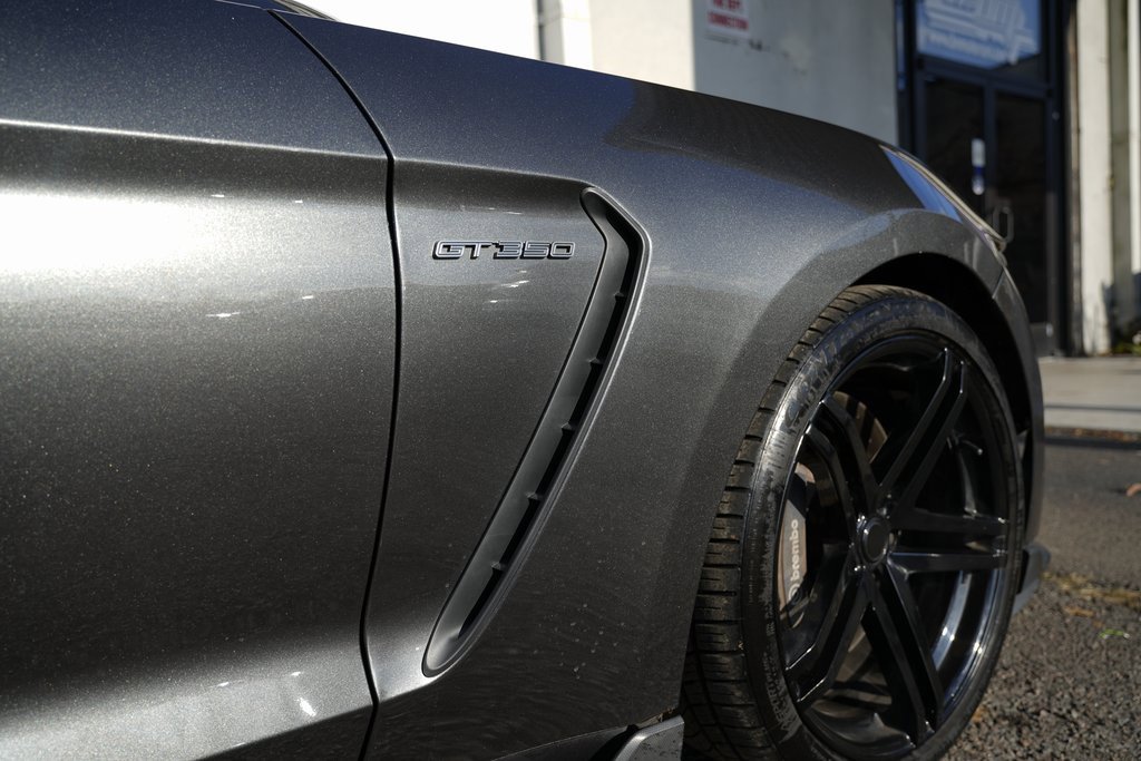 Used 2017 Ford Mustang Shelby GT350 image 16