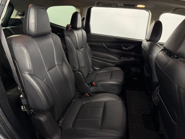 Used 2024 Subaru Ascent Limited w/ Technology Package image 17