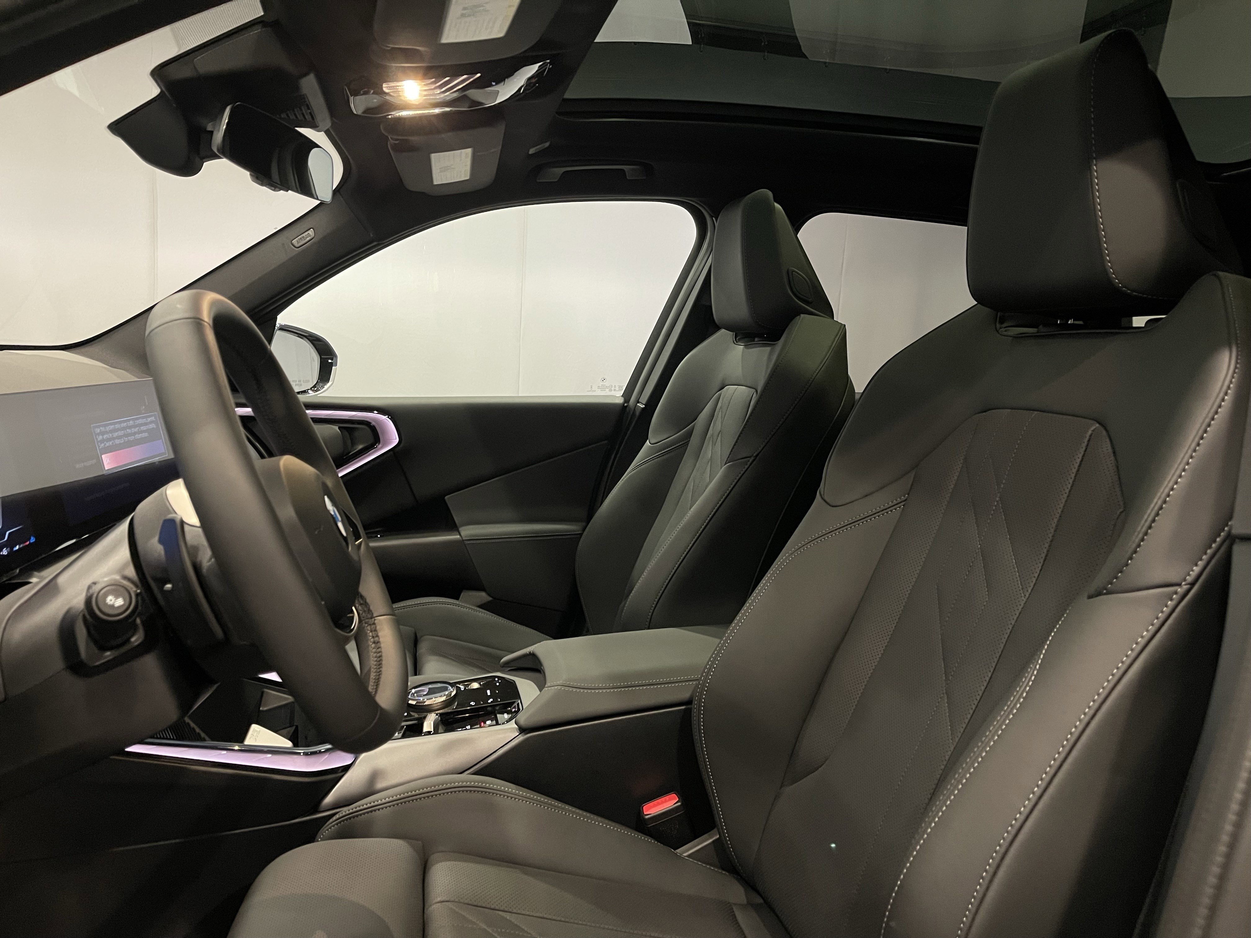 Used 2025 BMW X3 xDrive30i w/ Convenience Package image 14