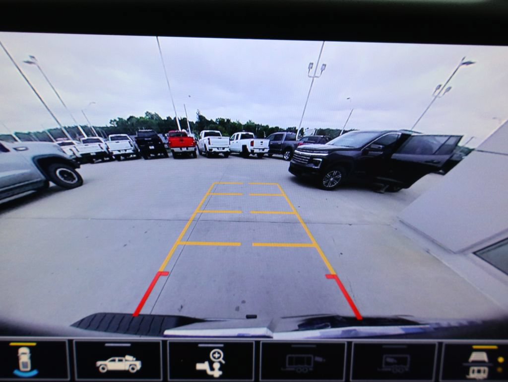 Used 2022 Chevrolet Silverado 1500 High Country w/ LPO, Dark Essentials Package AWD/4WD image 25