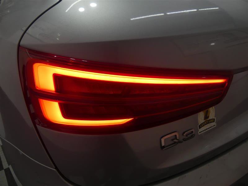 Used 2018 Audi Q3 2.0T Premium FWD image 15