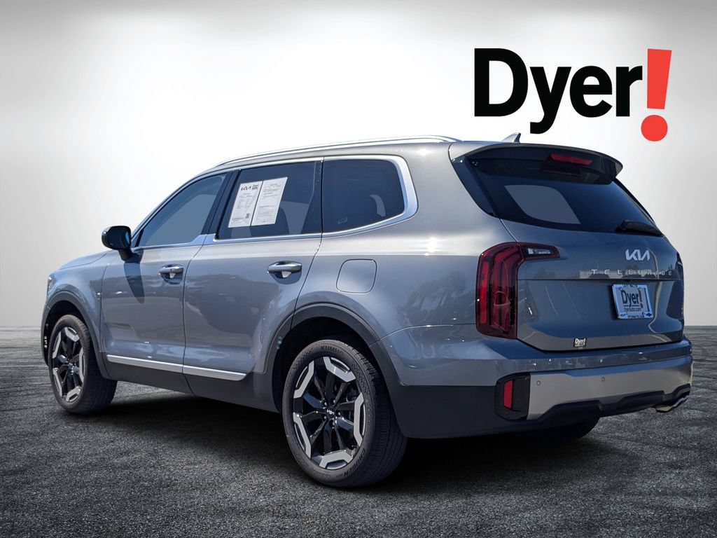 Used 2025 Kia Telluride S FWD image 6