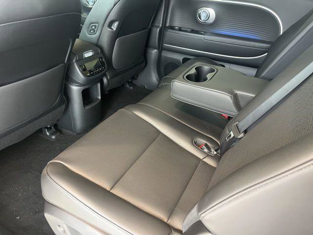 New 2026 Hyundai Ioniq 9 SEL image 25