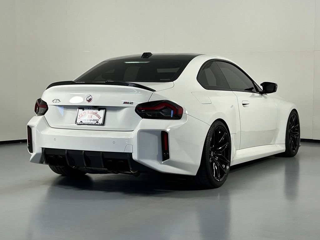 Used 2025 BMW M2 w/ Carbon Package RWD image 8