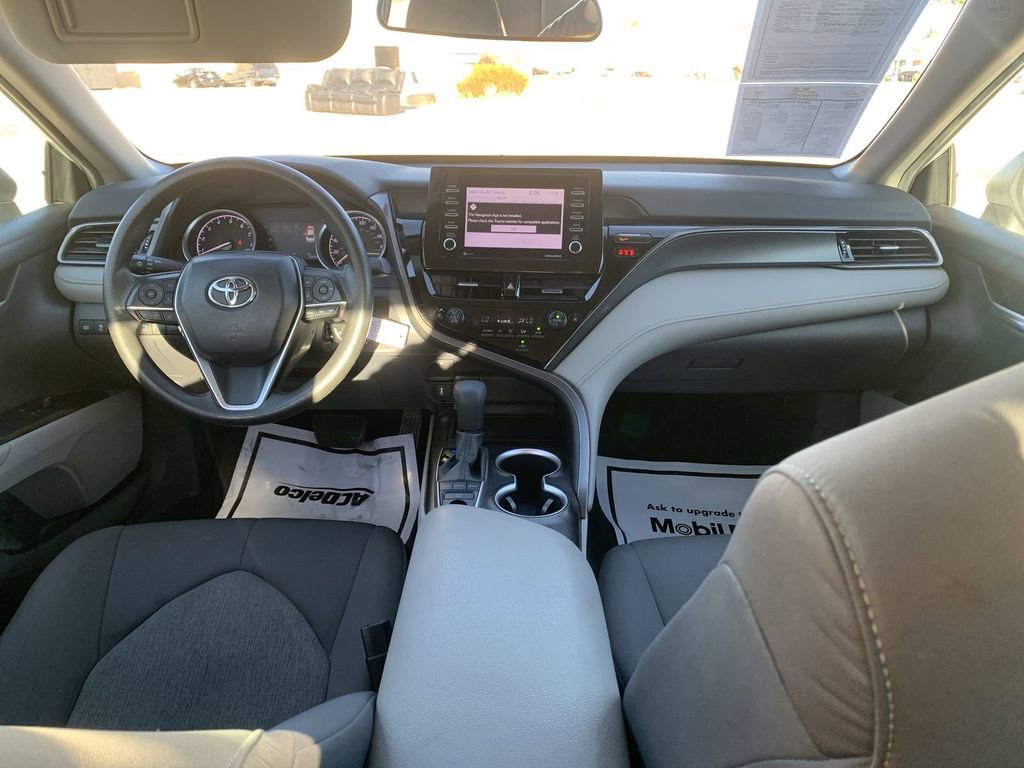 Used 2023 Toyota Camry LE image 18