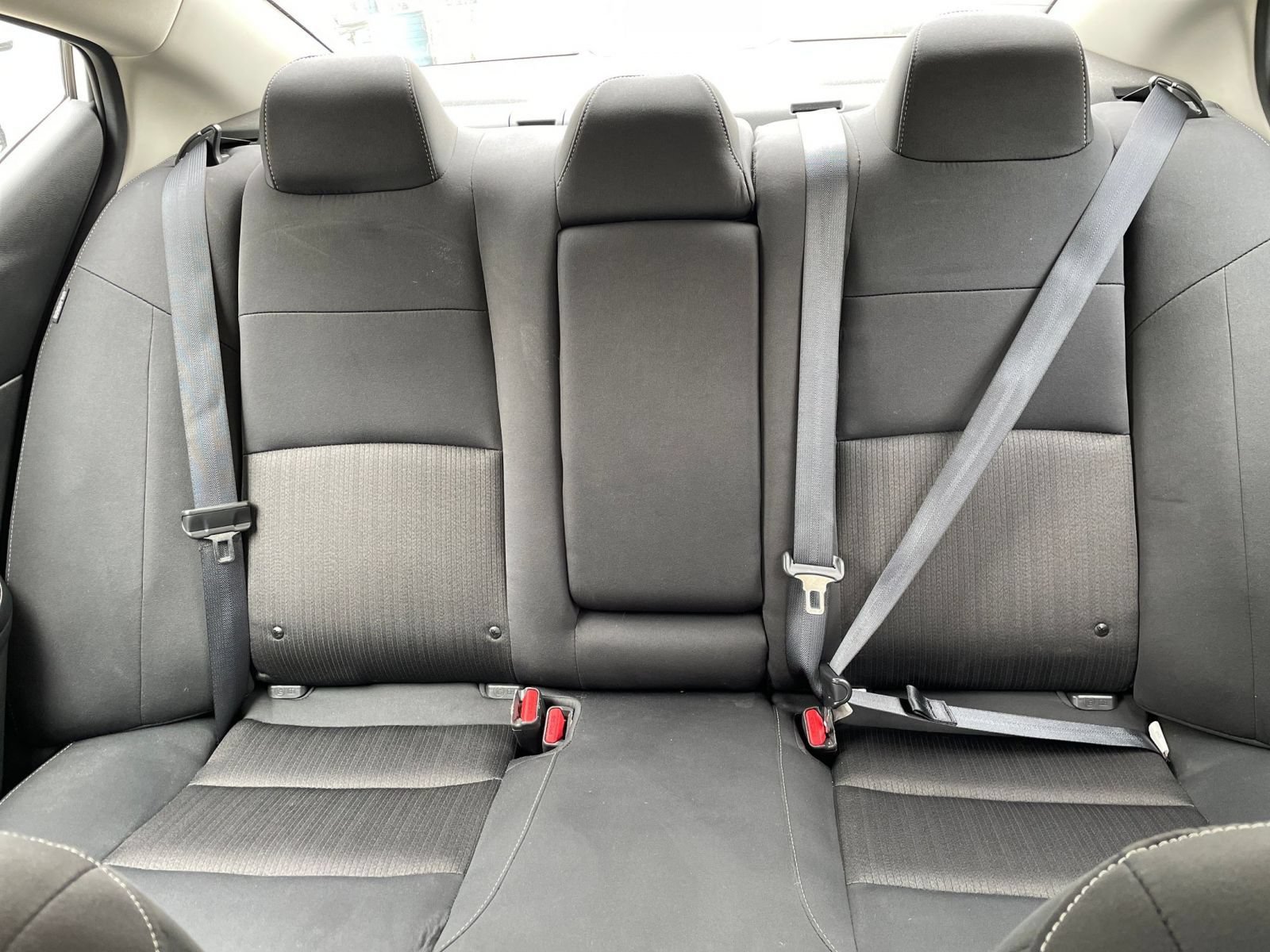 Used 2025 Nissan Altima 2.5 SV FWD image 37