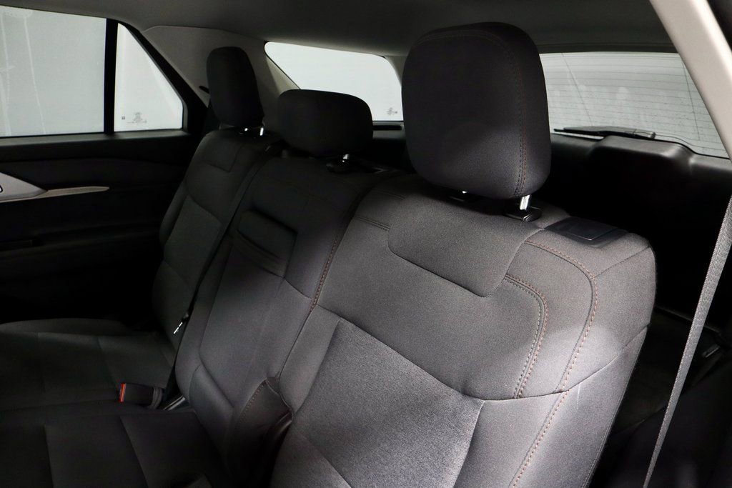 Certified 2025 Ford Explorer Active image 23