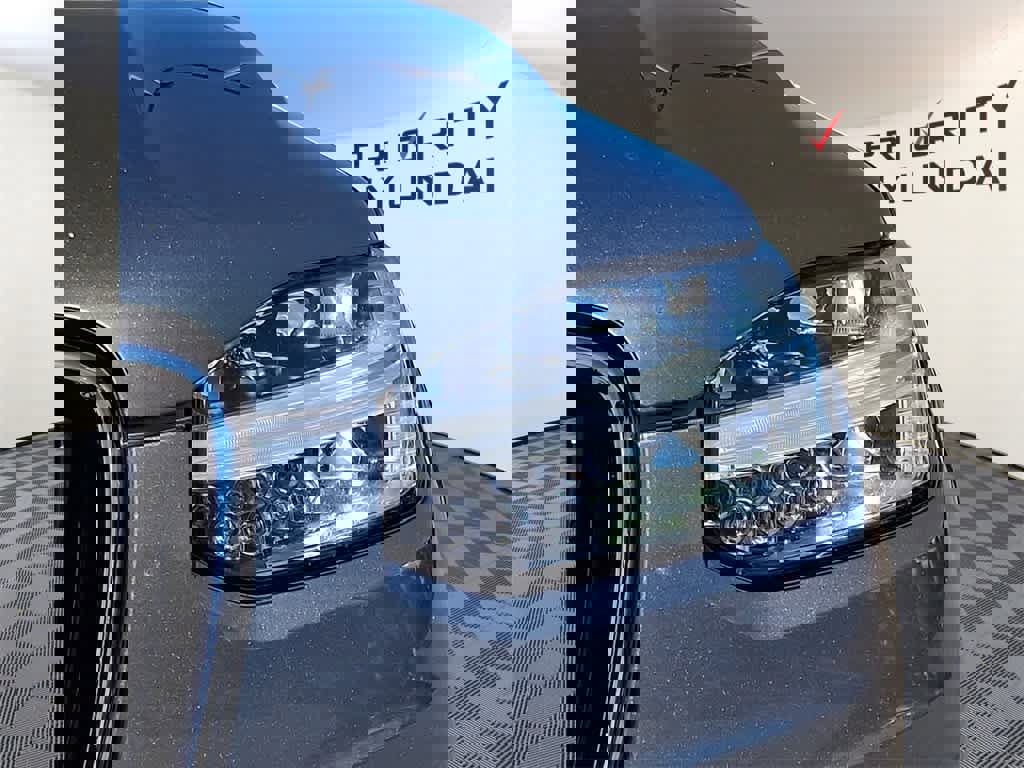 Used 2018 Volvo XC90 T6 Momentum w/ Convenience Package image 7