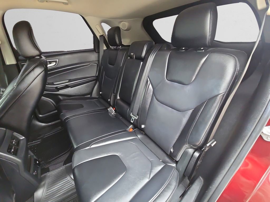 Used 2022 Ford Edge Titanium AWD/4WD image 14