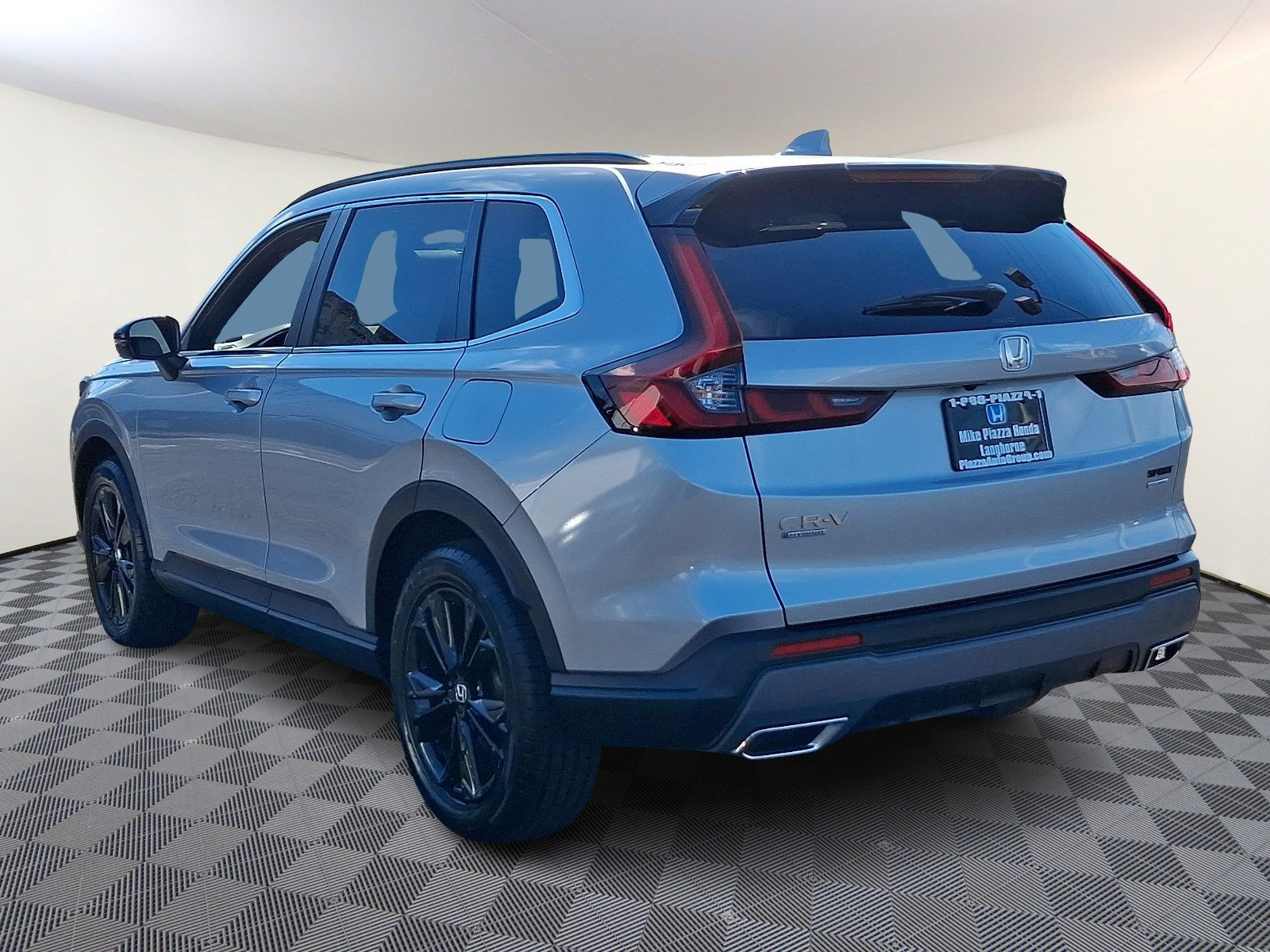 Used 2023 Honda CR-V Sport Touring image 5