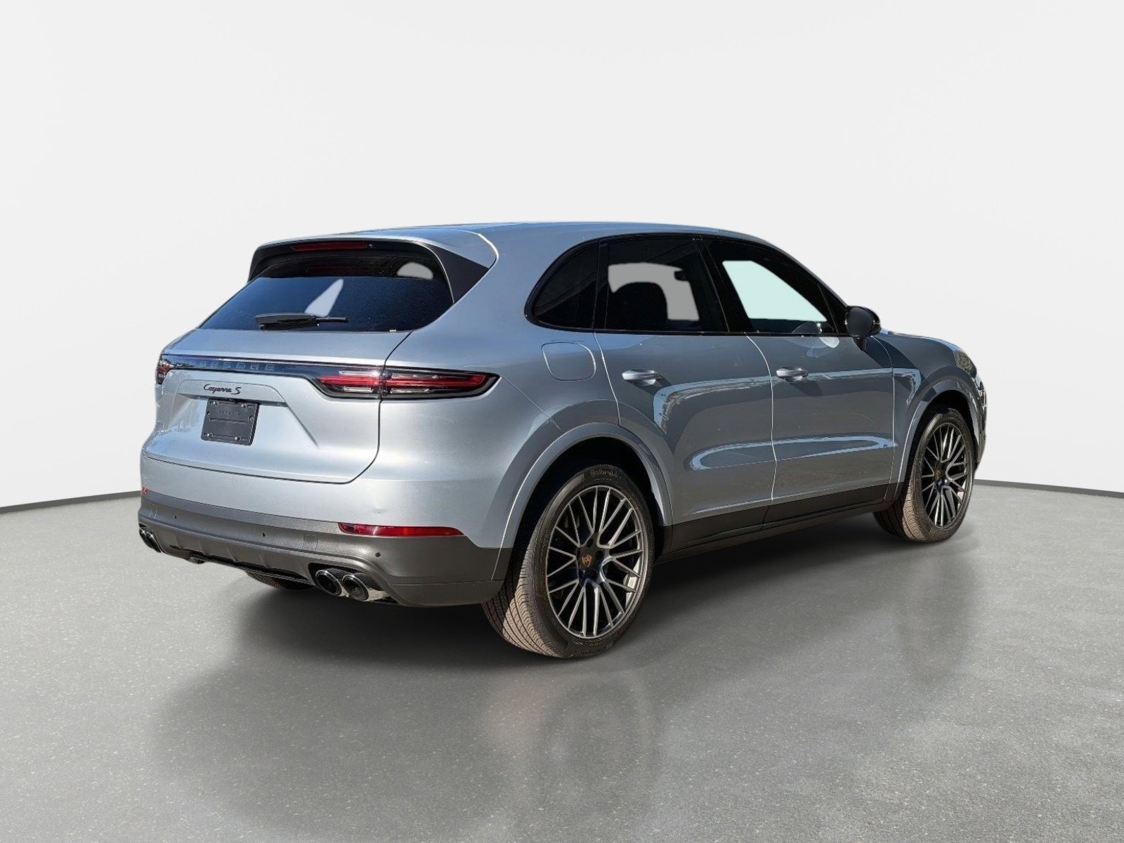 Used 2021 Porsche Cayenne S AWD/4WD image 3