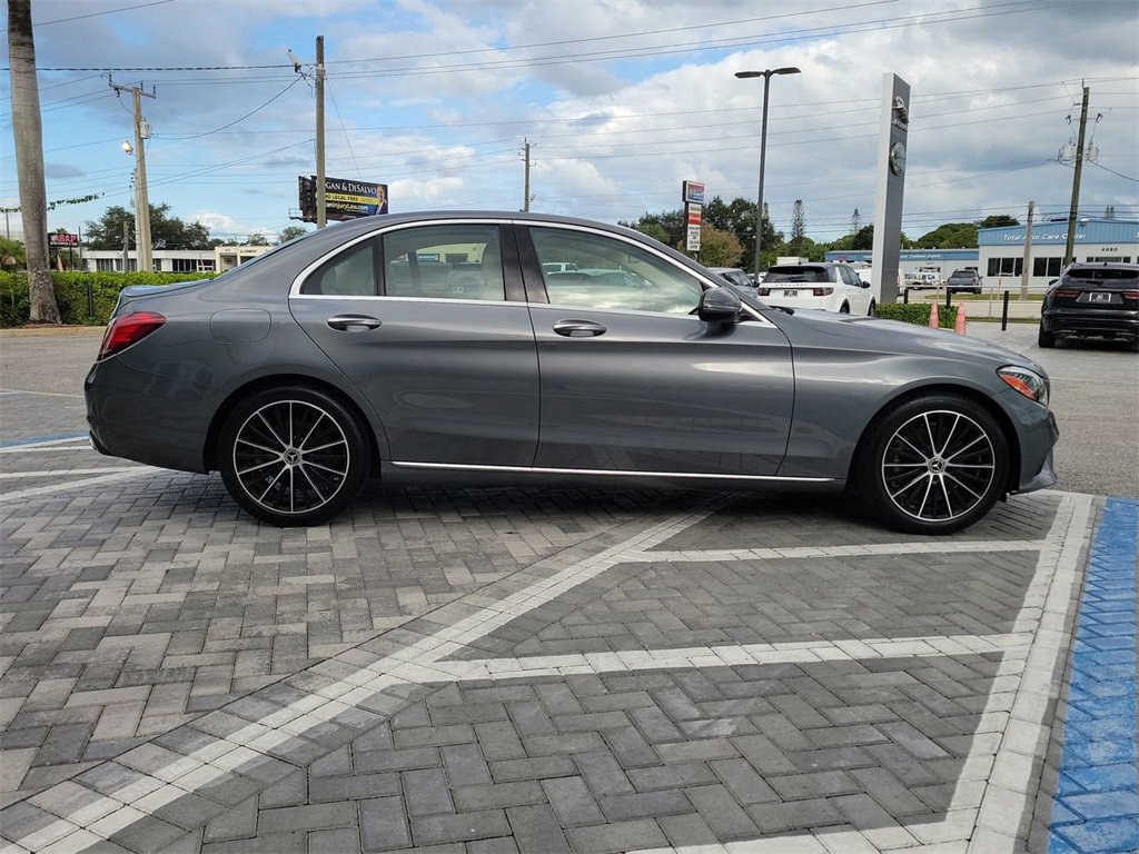 Used 2019 Mercedes-Benz C 300 Sedan image 6