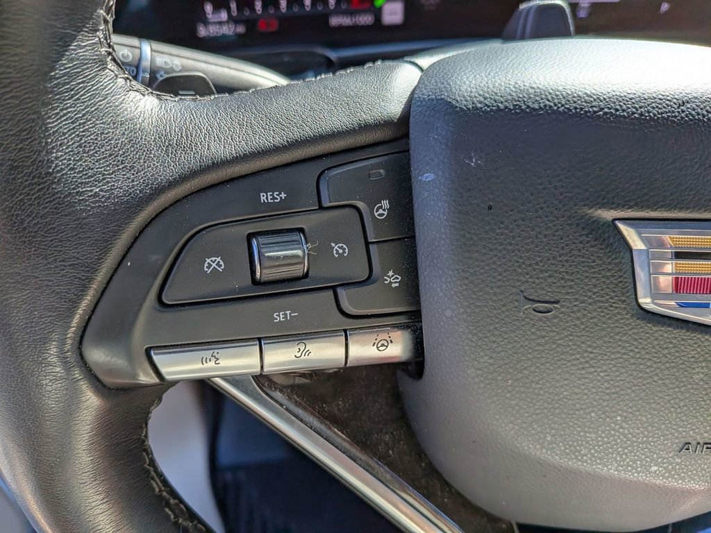 Used 2023 Cadillac Escalade ESV Premium Luxury w/ Performance Package image 17