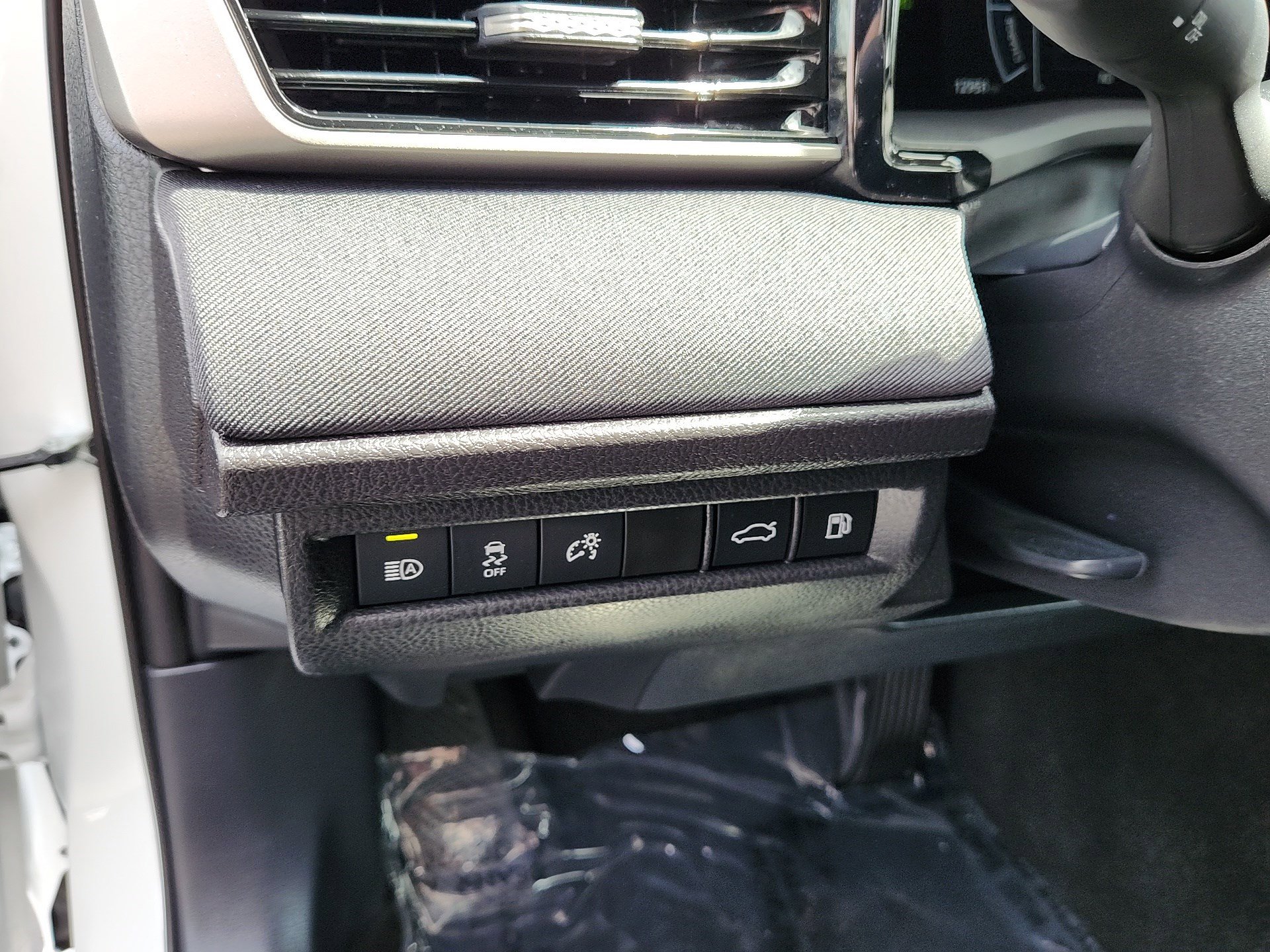 Certified 2026 Toyota Camry LE FWD image 12