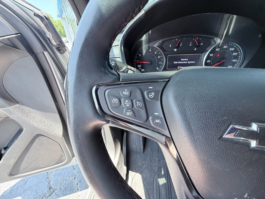 Used 2023 Chevrolet Equinox RS FWD image 14