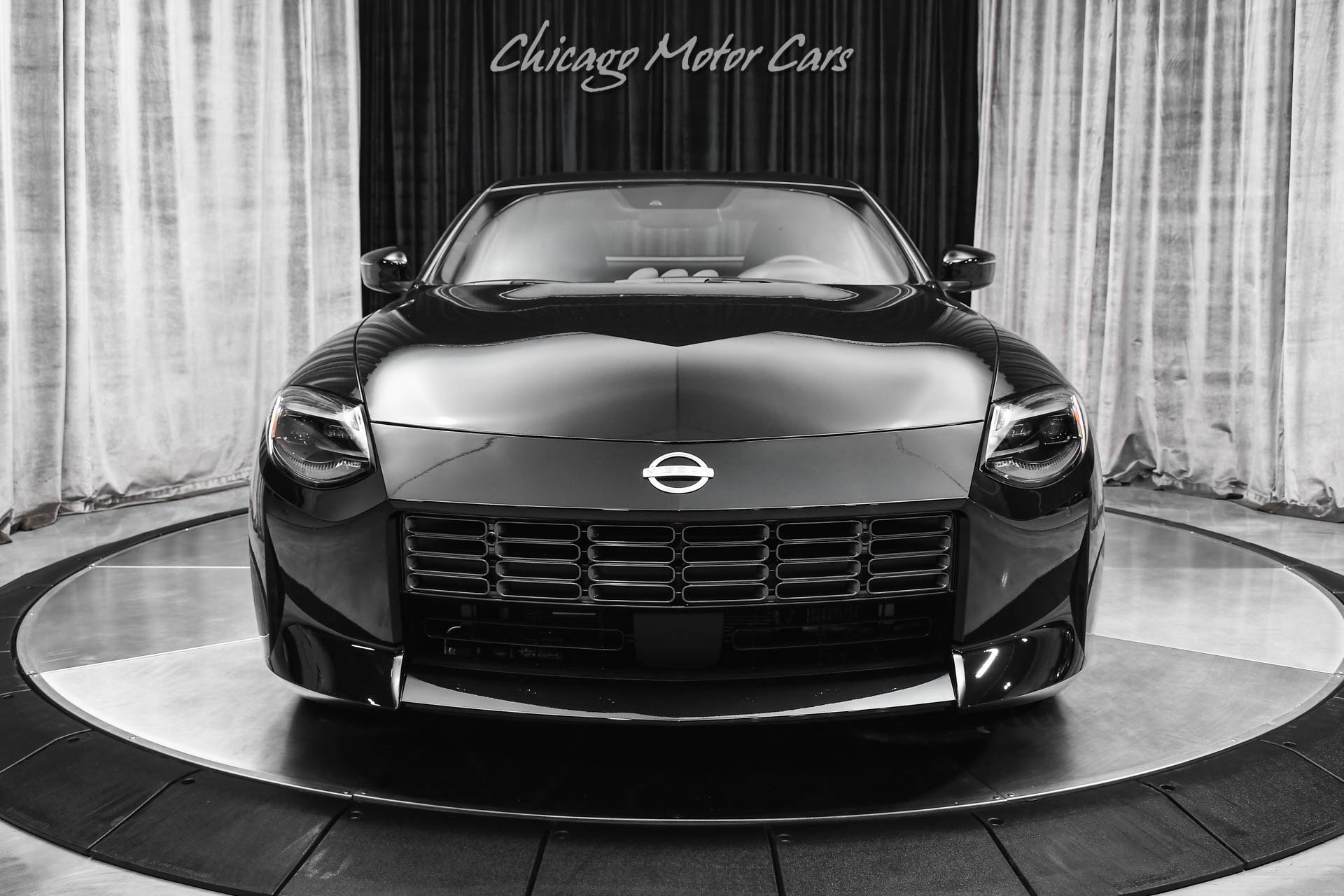 Used 2023 Nissan Z w/ Floor Mat Package (L93) RWD image 7