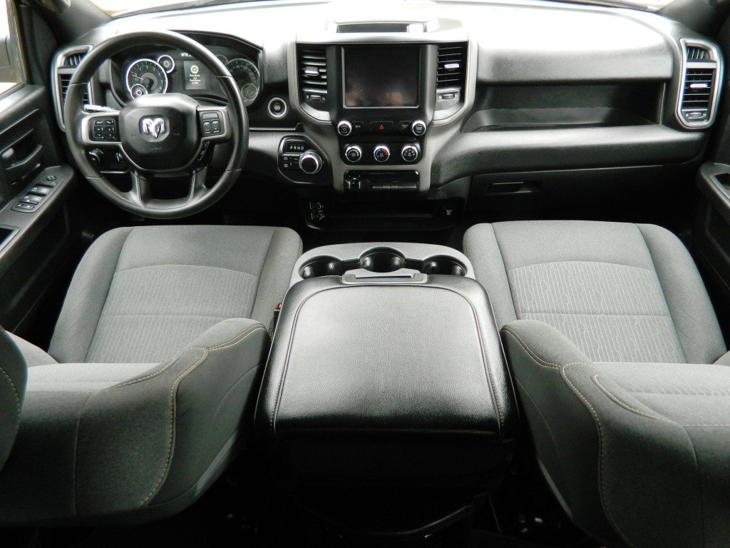 Used 2022 RAM 2500 Tradesman w/ Chrome Appearance Group image 14