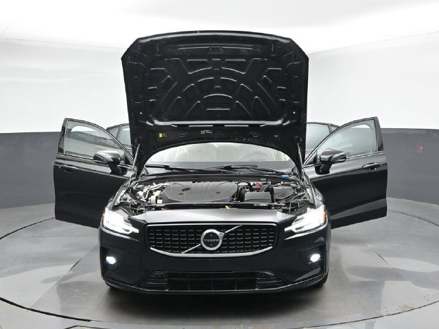 Used 2023 Volvo S60 B5 Ultimate w/ Protection Package Premier FWD image 51