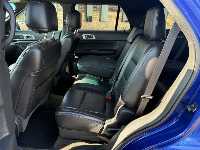 Used 2013 Ford Explorer XLT image 6